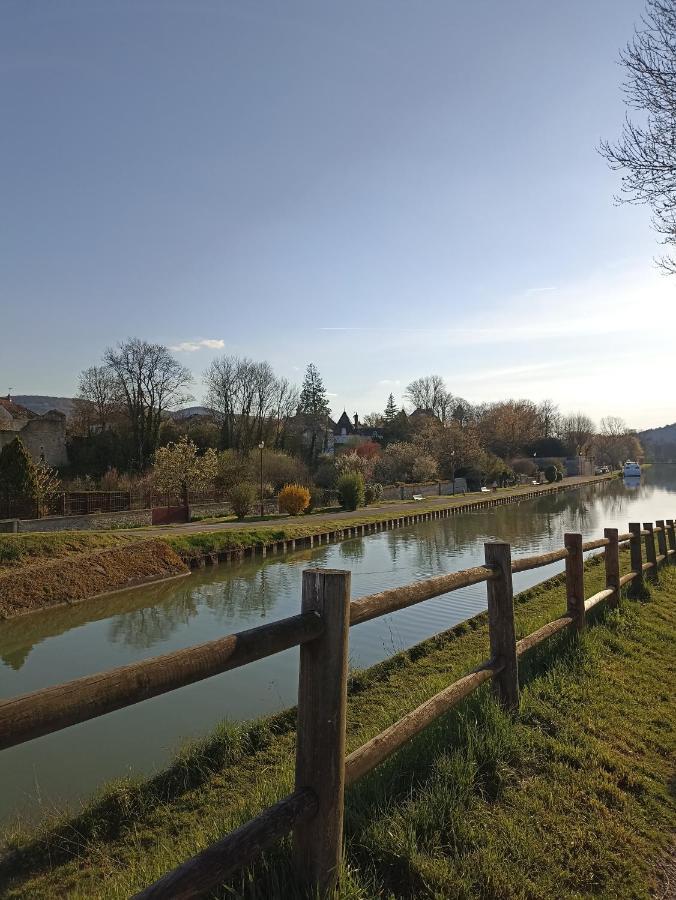 Gite Le 16, Sous Les Tremieres Fleurey-sur-Ouche ภายนอก รูปภาพ
